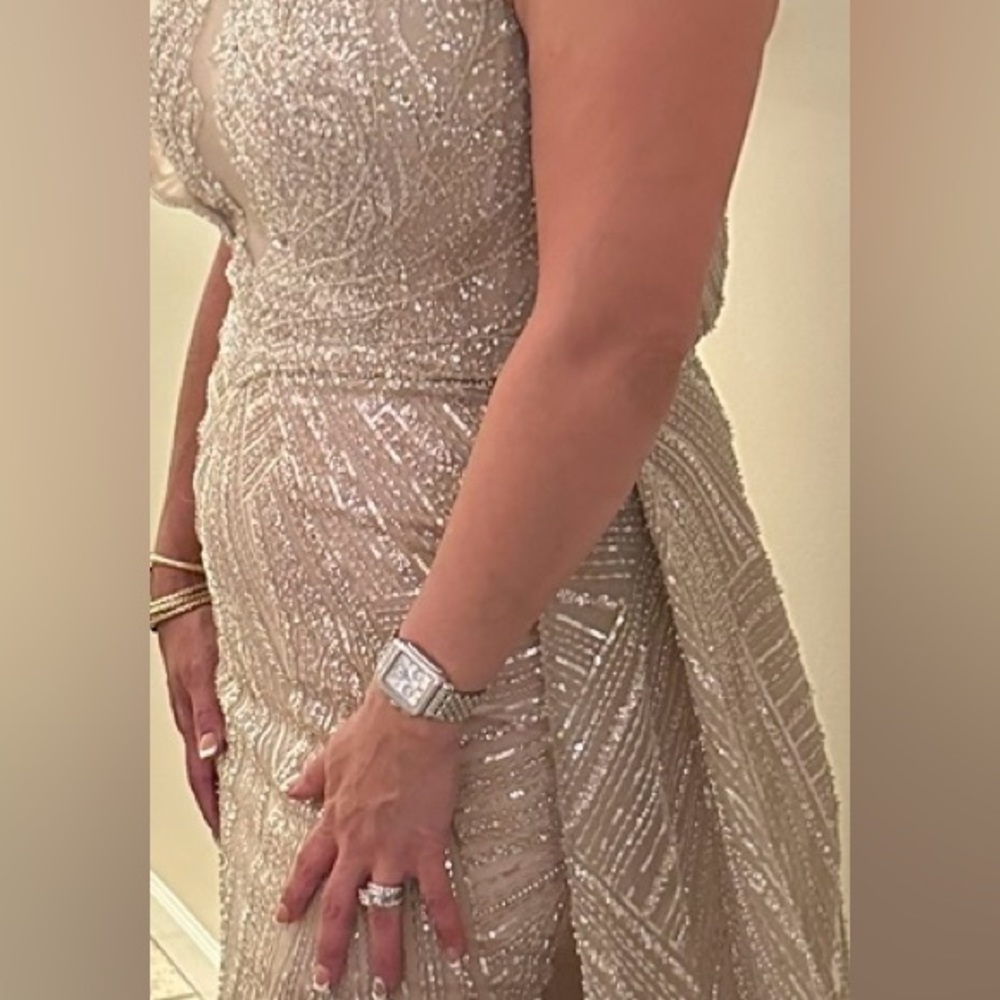 Beautiful gown, champagne color, one shoulder,